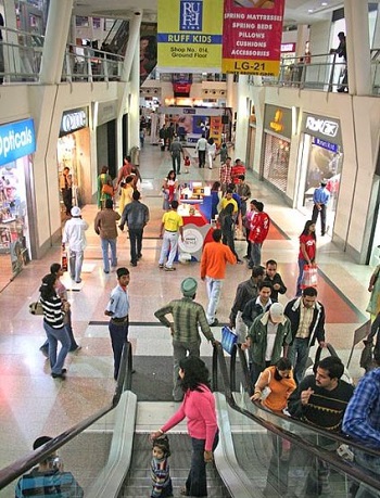 Mobile Commerce - Shopping Mall in India