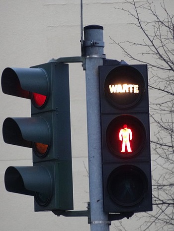 Traffic Light in Germany - German Smartphone Users